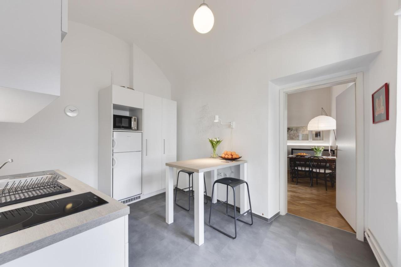 City Center Apartment With Parking Любляна Экстерьер фото